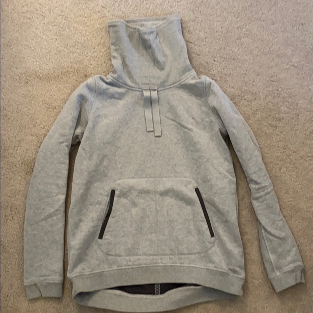 COPY - Lululemon sweatshirt